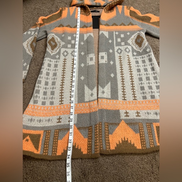 NWT Gorgeous Oversized Aztec Cardigan, Various Sizes - Picture 6 of 6